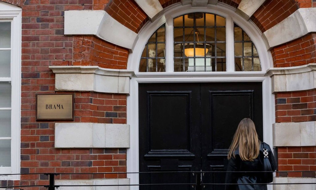 London Borough of Bromley Hotel | Brama