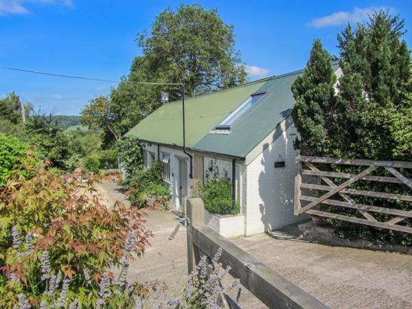 Dundon House | Bramble