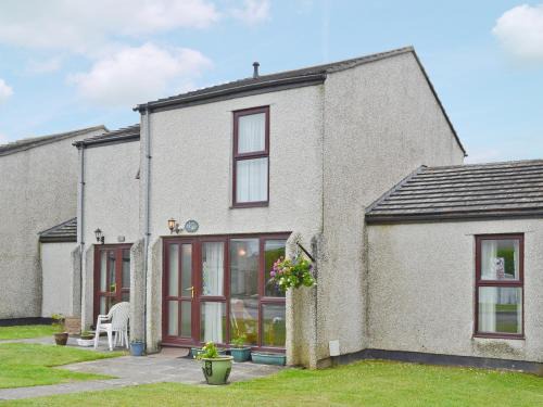 St. Agnes House | Brambles