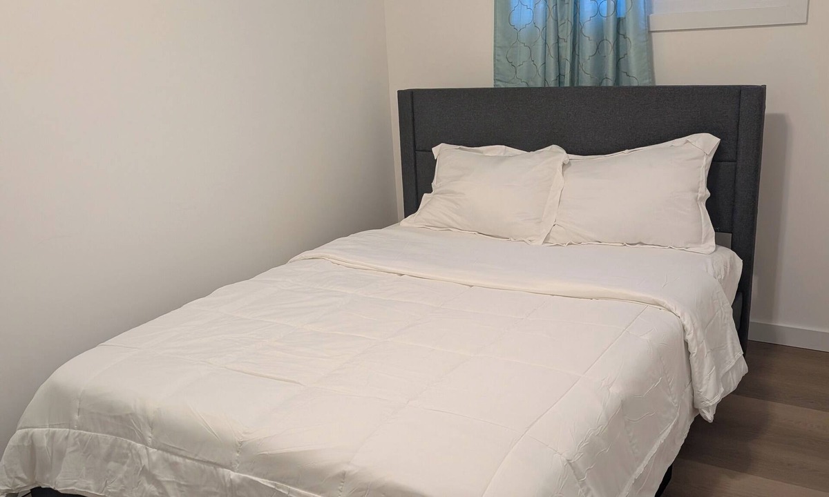Saskatoon House | Brand New Affordable 3 Bedroom suite