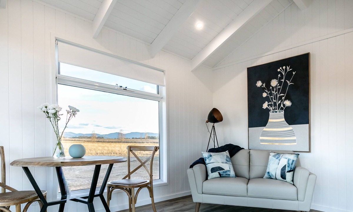 Eurunderee Apartment | Brand New Angourie Studio 2