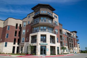 Northwest Carrollton Condo | Brand New Condo F.S. 1/1 in Carrollton