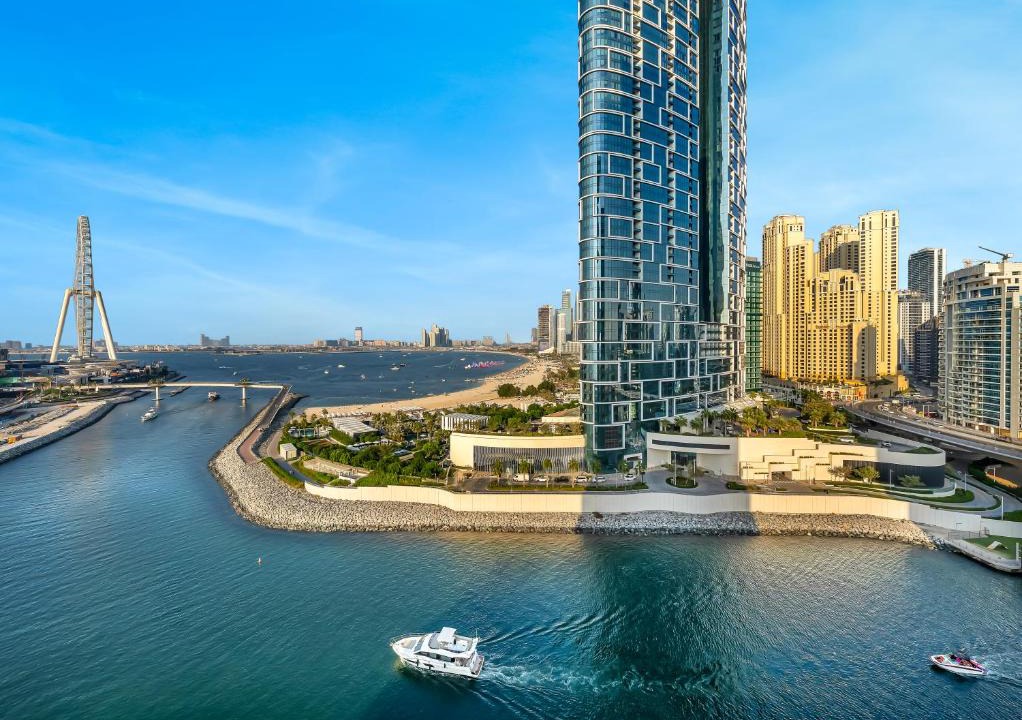 Dubai Marina Apartment | Brand New! Dubai Eye & JBR Beach Panorama!
