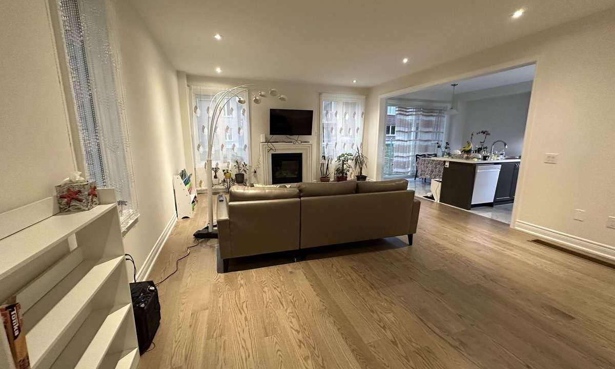 Sharon House | Brand new entire spacious house