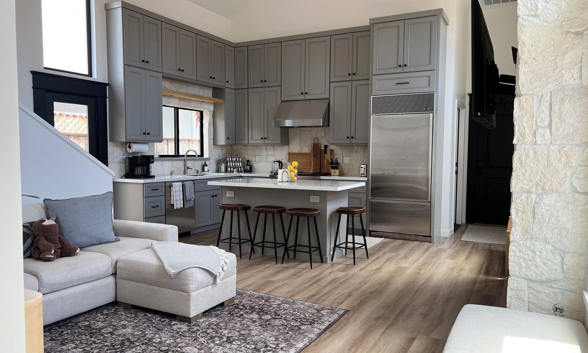 Half Moon Bay House | Brand new executive home