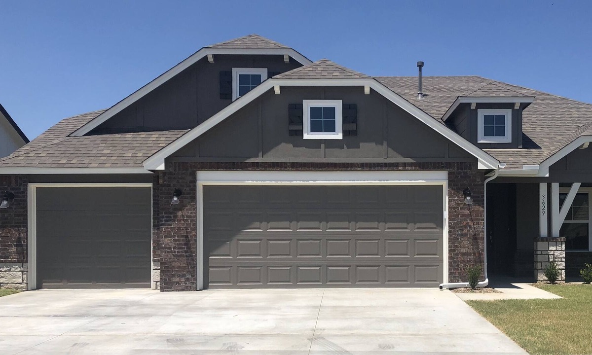 Bixby House | Brand New Family Friendly Home