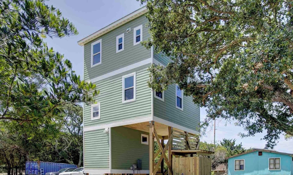Sunset Village House | Brand New Home in Frisco