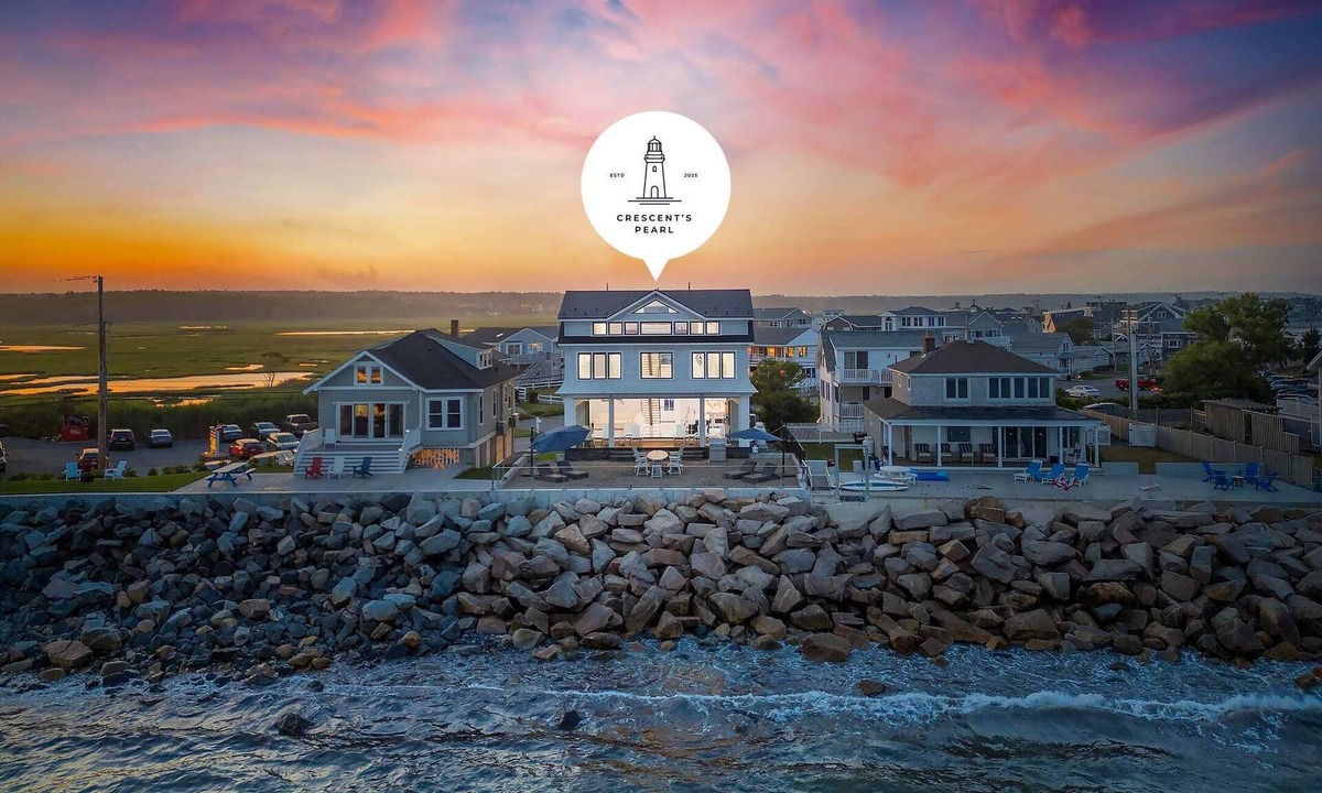 Wells House | Brand New Home | Oceanfront | Hottub