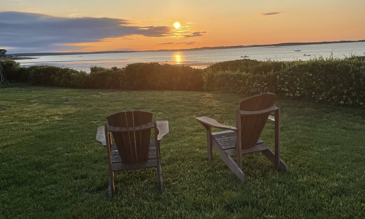 Barnstable Cottage | Brand New Listing! Oceanfront Cottage With Private Beach
