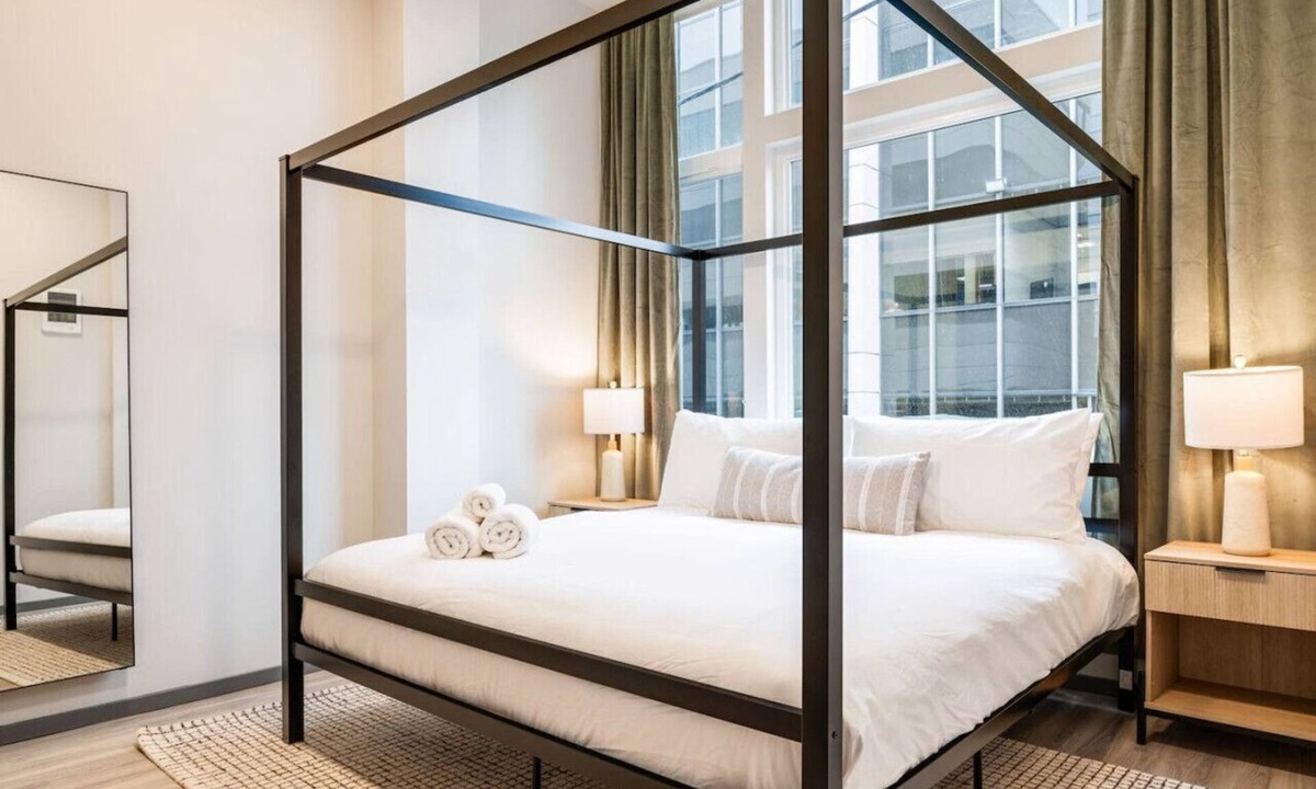 Lower Queen Anne Apartment | Brand New Modern 2BD Loft Apt