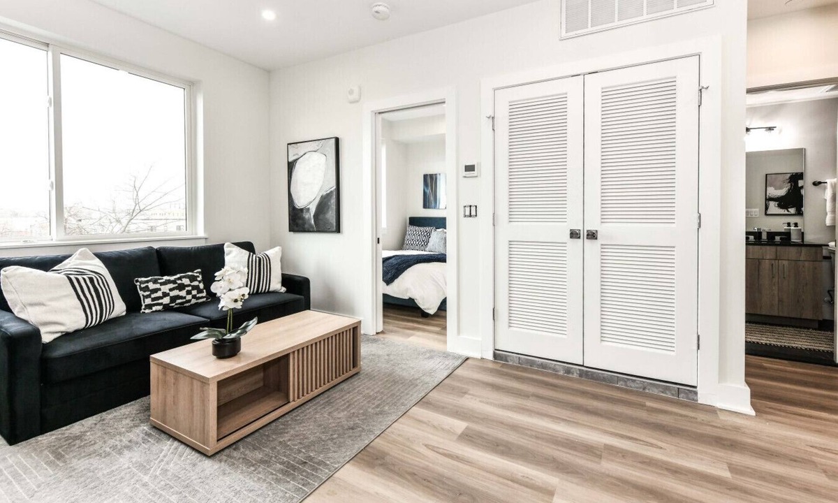 Park View Bed & Breakfast | Brand New Modern 3BR | Stylish, Comfortable & Fully Equipped