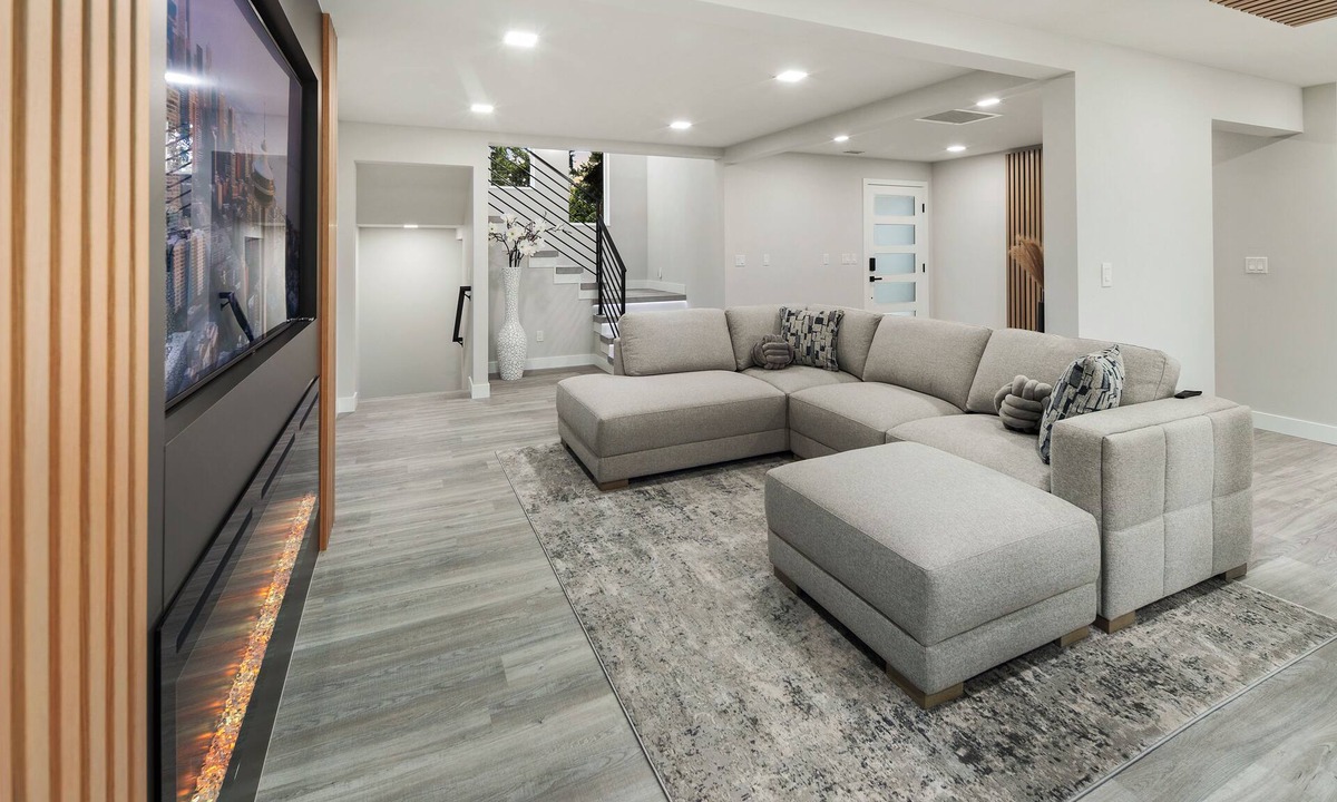 Matthews Beach House | Brand New Modern Home in Seattle