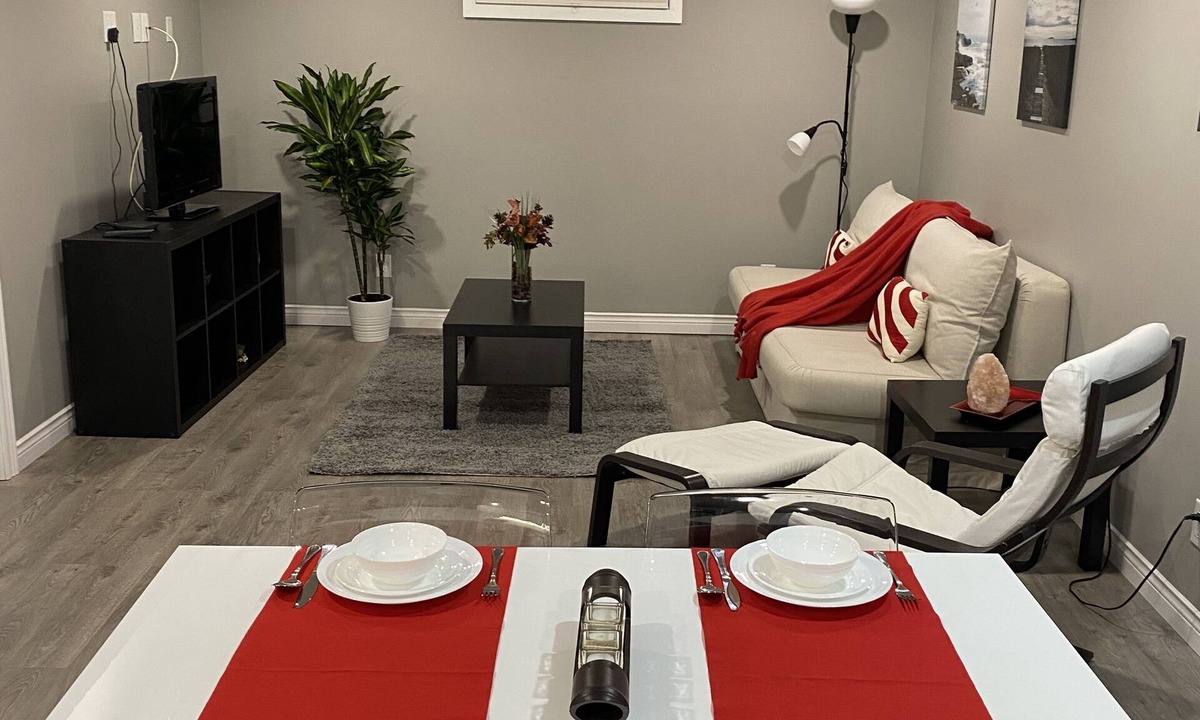 Guelph Apartment | Brand new spacious apartment with private yard/patio