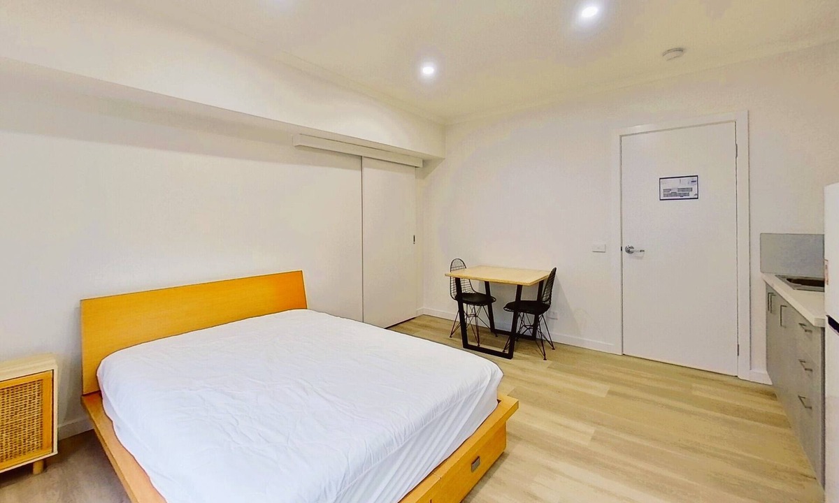 Seymour Apartment | Brand new studio with private ensuite and kitchenette