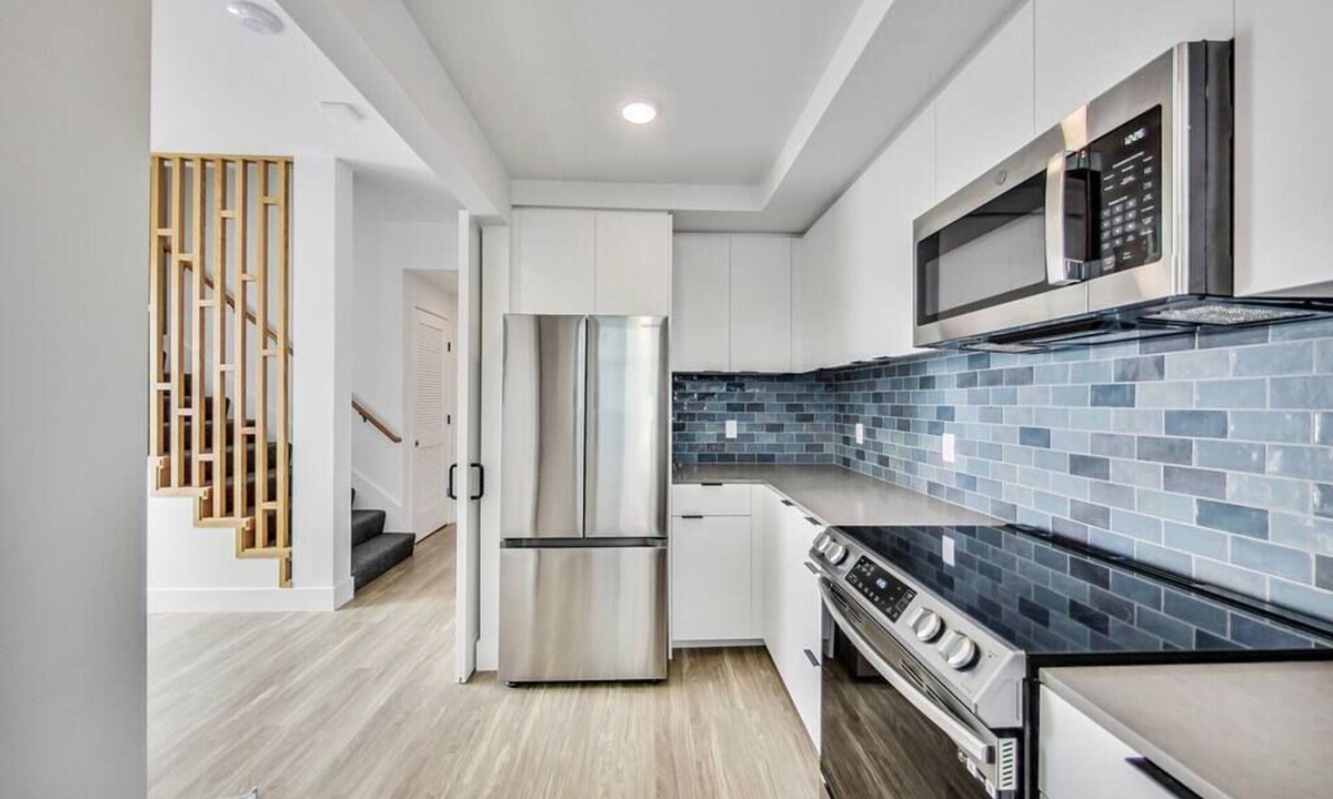 West Oakland Apartment | Brand New Stylish Studio Suite