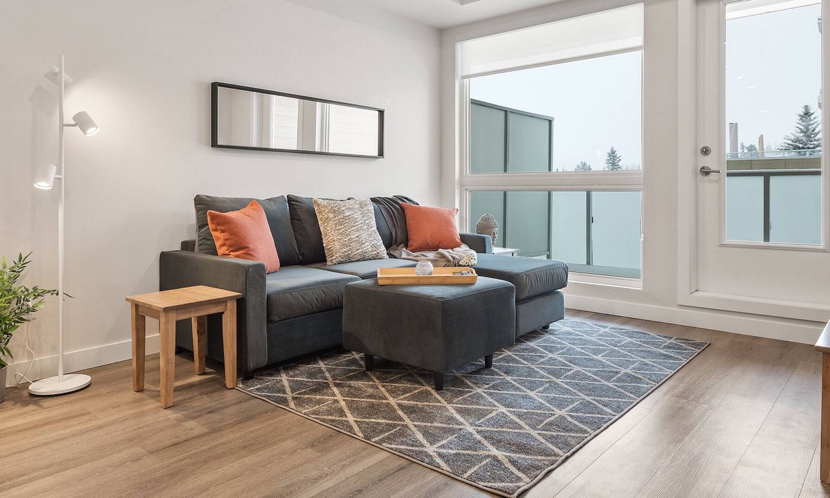 Southwest Calgary Apartment | Brand New Upscale King Bed/Workspace/Free Parking