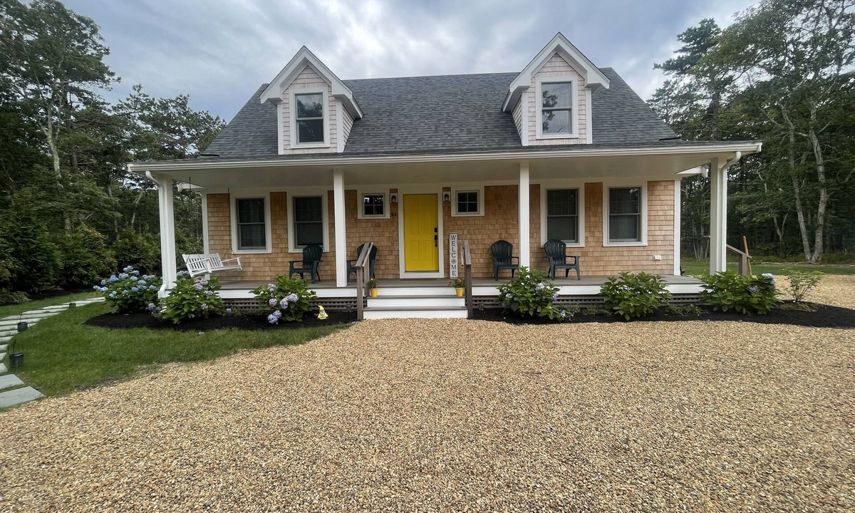 Lagoon Heights House | BRAND NEW!