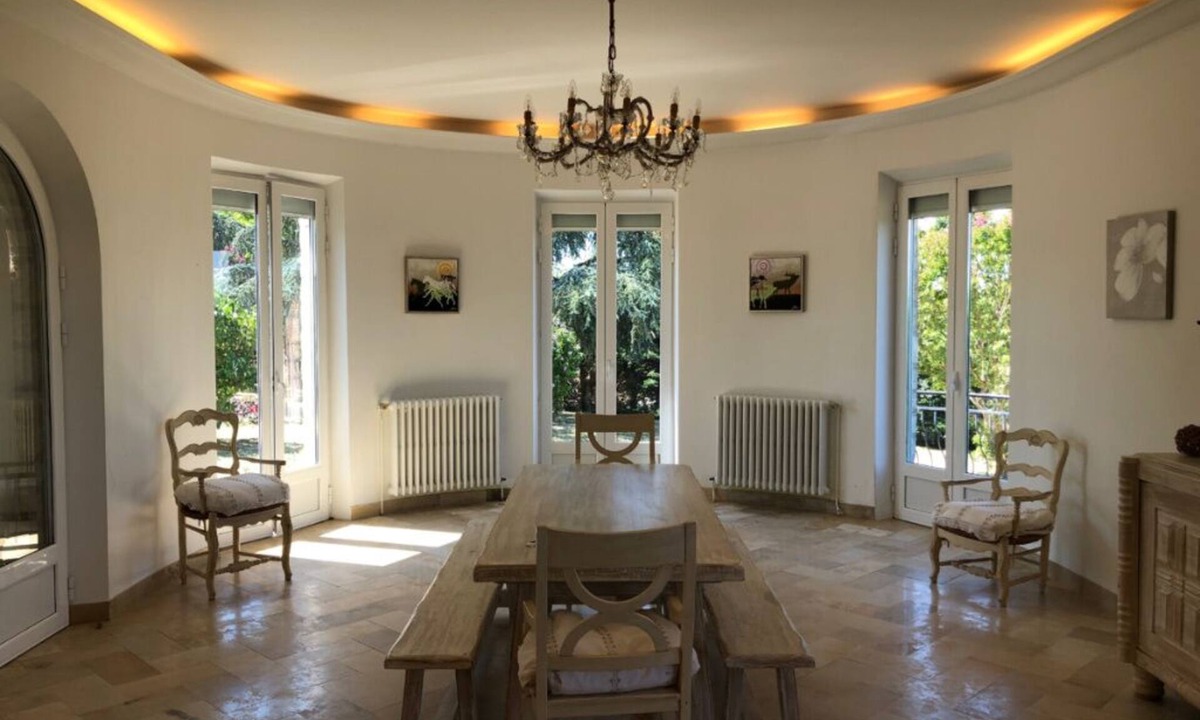 Saint-Andre-et-Appelles House | Brandes House