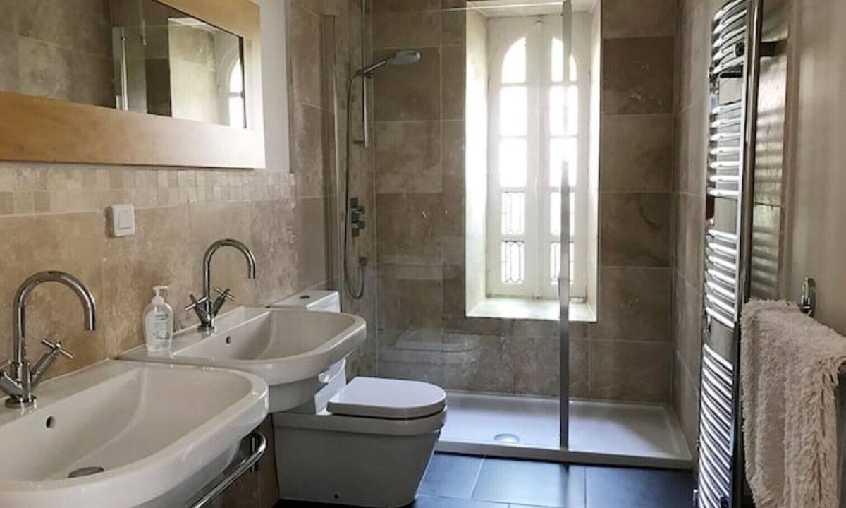 Lehon Apartment | Brandily - Dinan, Brittany, Riverside Apartment for Two