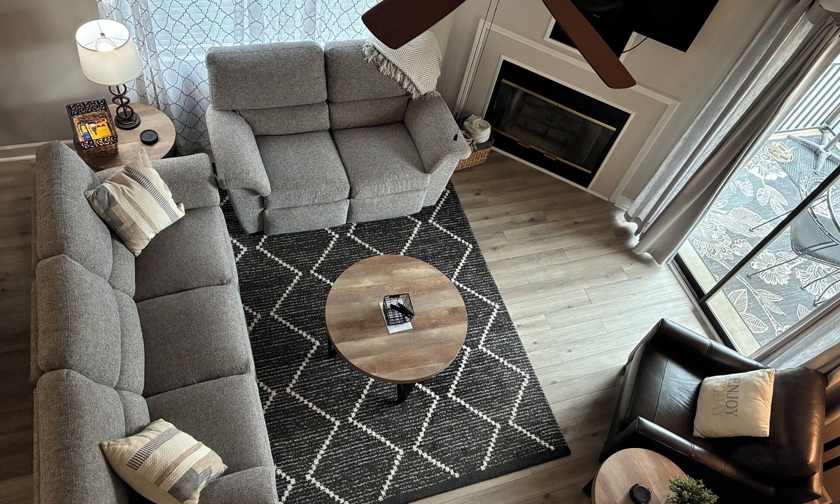 Table Rock Condo | Branson Resort 3BR/3BA Pointe Royale Condo~Pools~ Golf Pkg~Lake~Pickleball