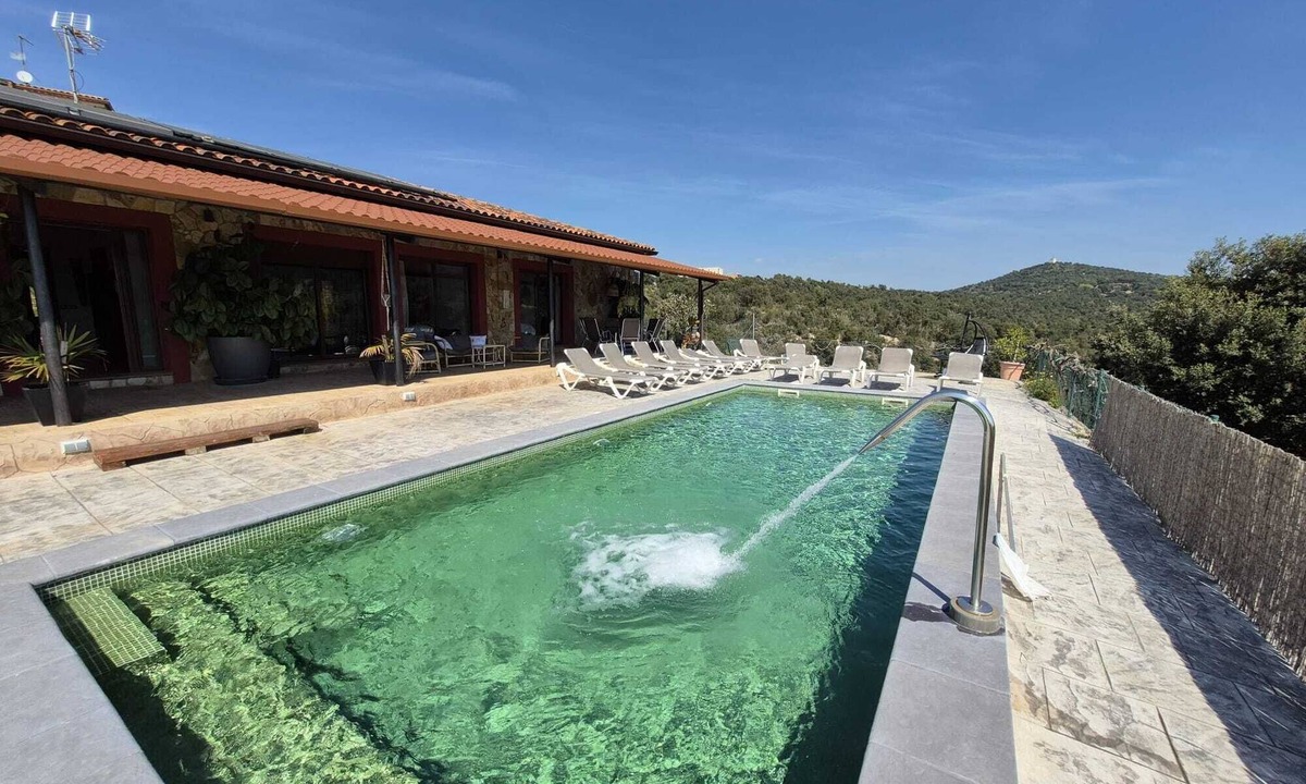 Mas Altaba House | BRAVAHOLIDAYS-625-Silence