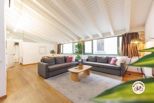 Barri Vell Apartment | Bravissimo Força 17, Barri Vell apartments