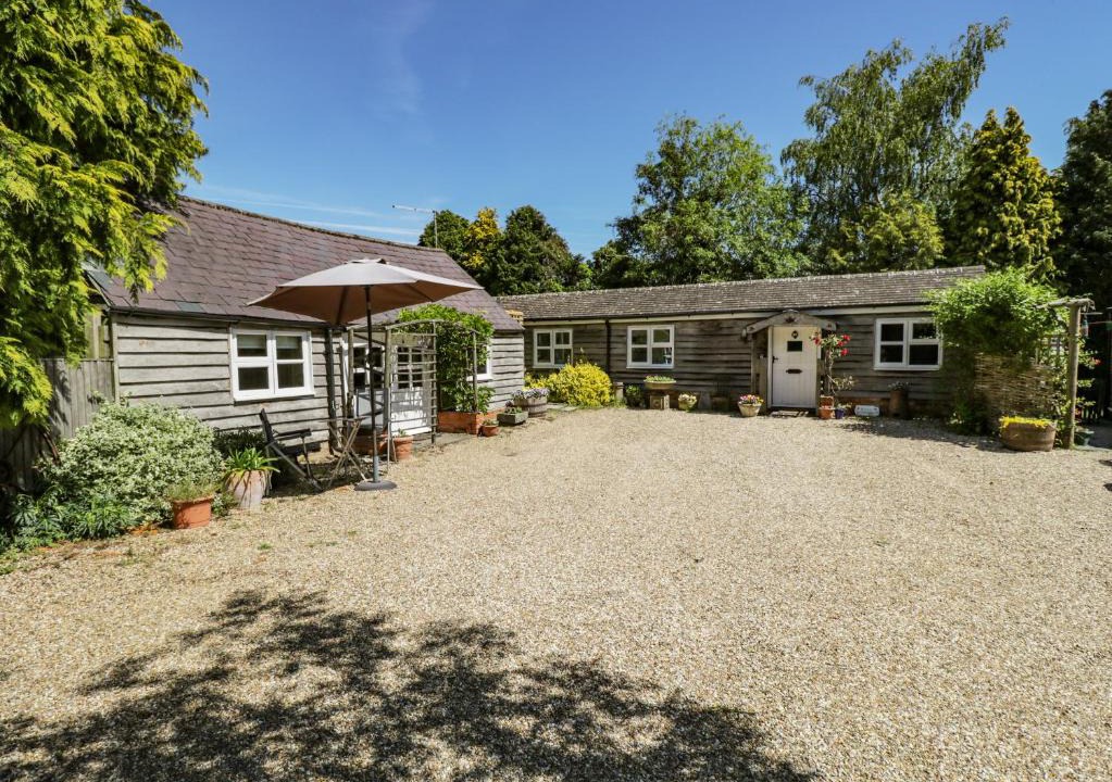 Urchfont House | Breach Cottage