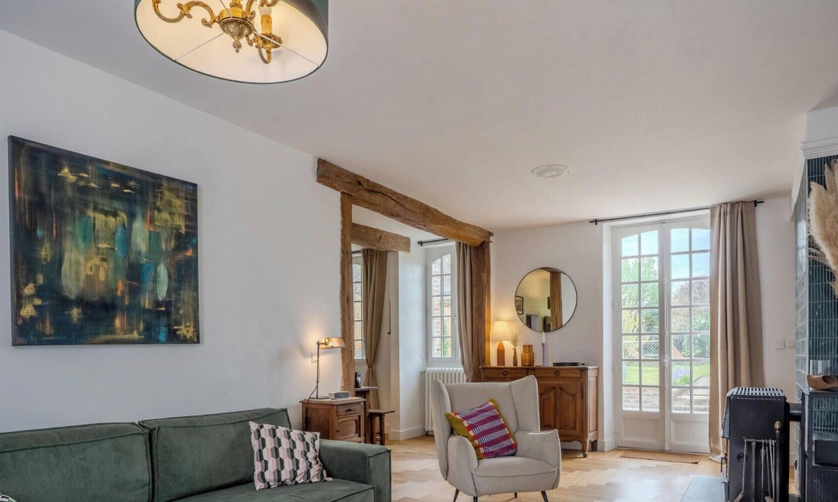 Besse-sur-Braye House | Break en Sarthe - Wifi - Jardin