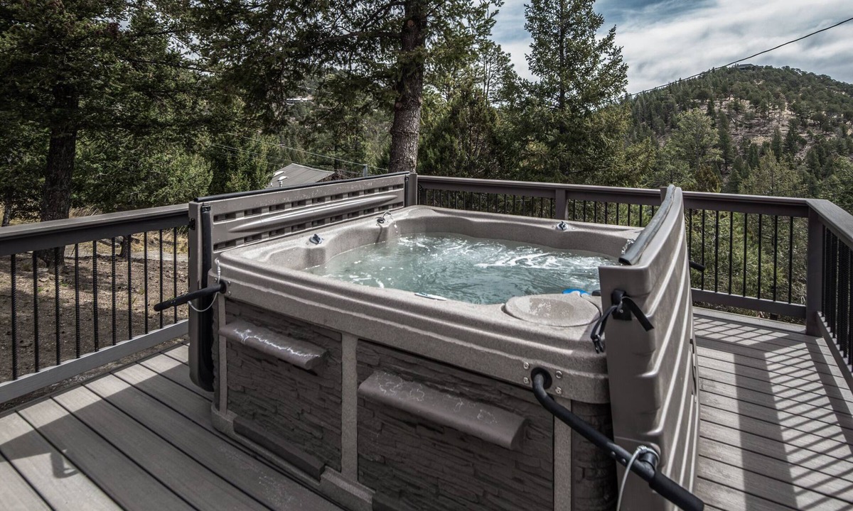 Ruidoso Cabin | Breakaway Cabin