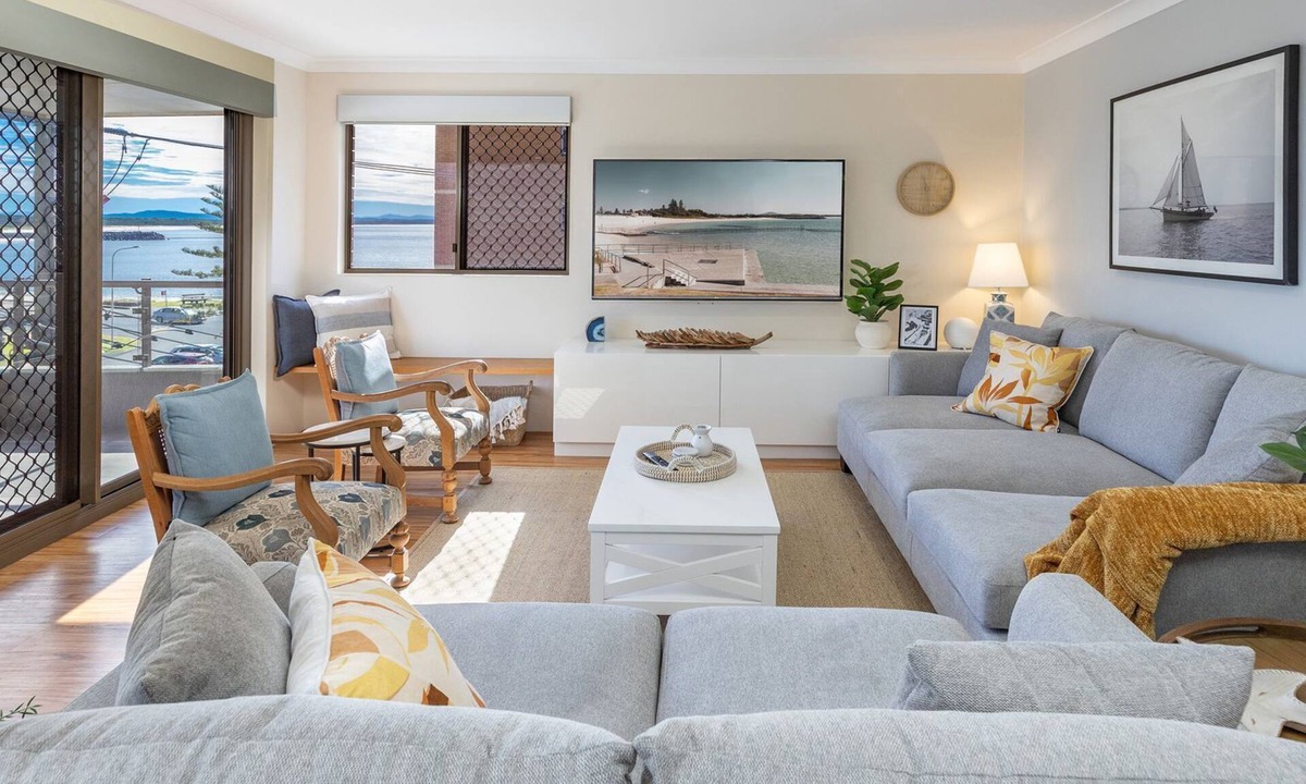 Forster Apartment | Breakers 15 - Beachfront living at its best.