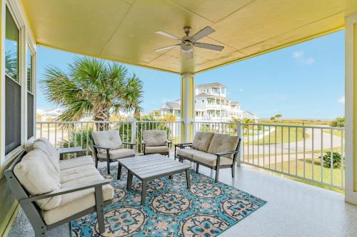 Red Fish Cove House | Breaking Waves - Open Airy Beautiful Ocean Views!