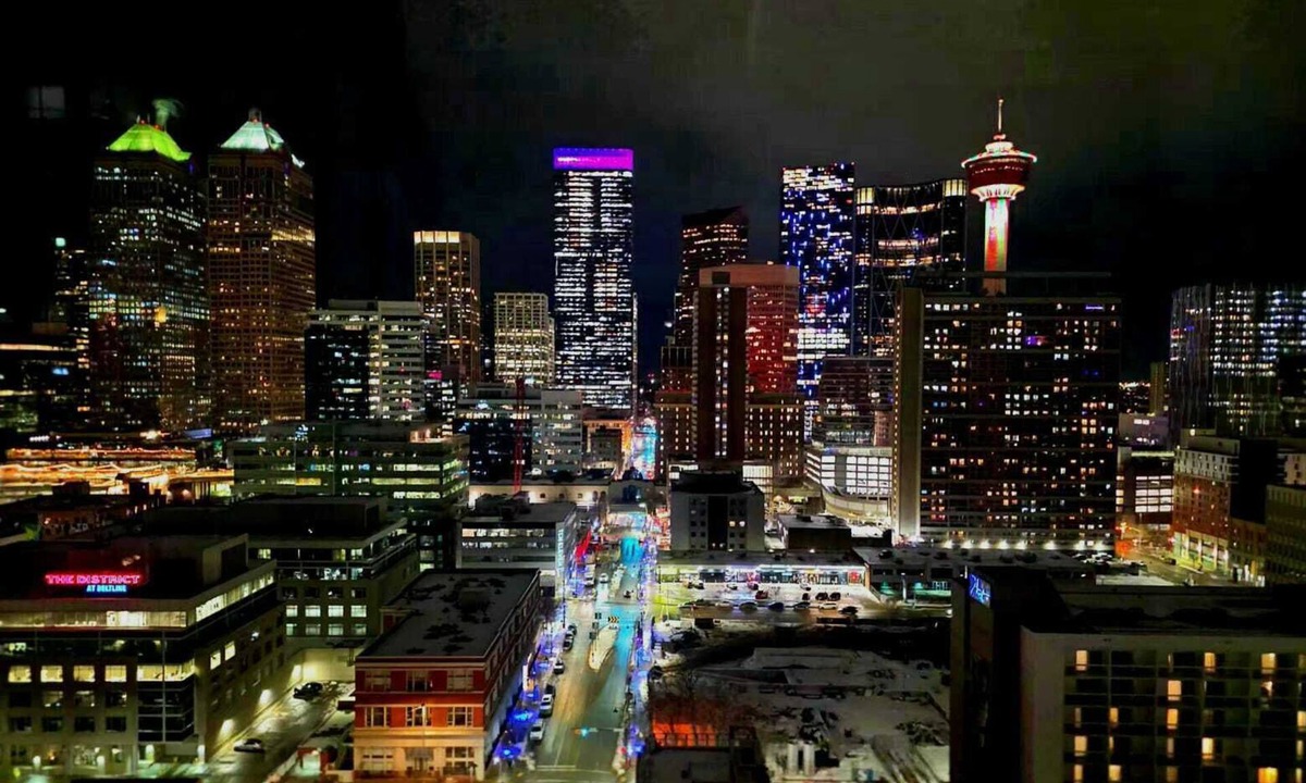 Victoria Park Apartment | Breath-Taking-View/5Guest DTskyline-135 13ave SW