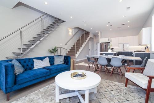 River North House | Breathtaking Downtown Penthouse B - Sleeps 11