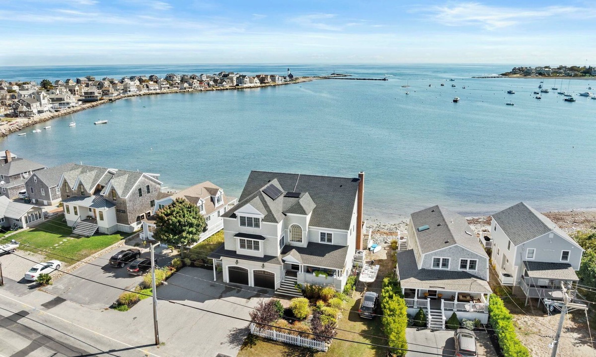 Scituate House | Breathtaking harbor views from spacious beachfront home.