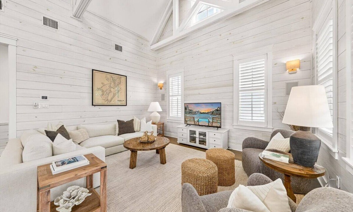Cinnamon Shore House | Breathtaking Home in Cinnamon Shore w/Access to Resort-Style Amenities