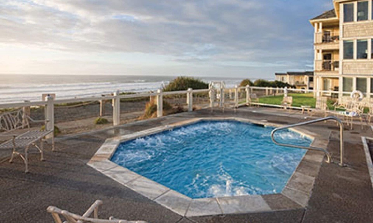 Gleneden Beach Resort | Breathtaking in all directions!