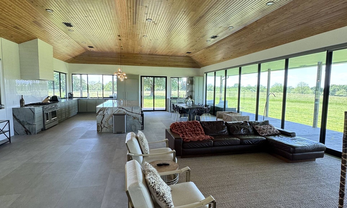 Smithville Other | Breathtaking modern 100 acre ranch on the Colorado River. Weddings available
