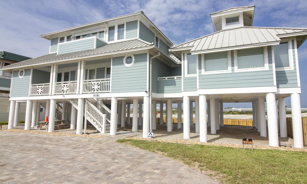 St. Augustine House | Breathtaking ocean views! Sleeps 16!