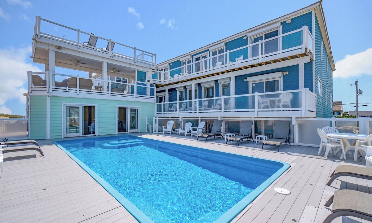 Sandbridge House | Breathtaking Oceanfront Views! Sandbridge Home