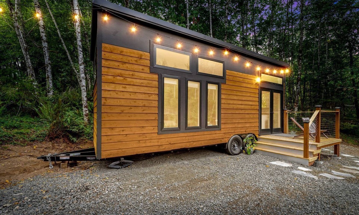 Littlerock House | Breathtaking Tiny House with Jacuzzi and Outdoor Shower in Washington