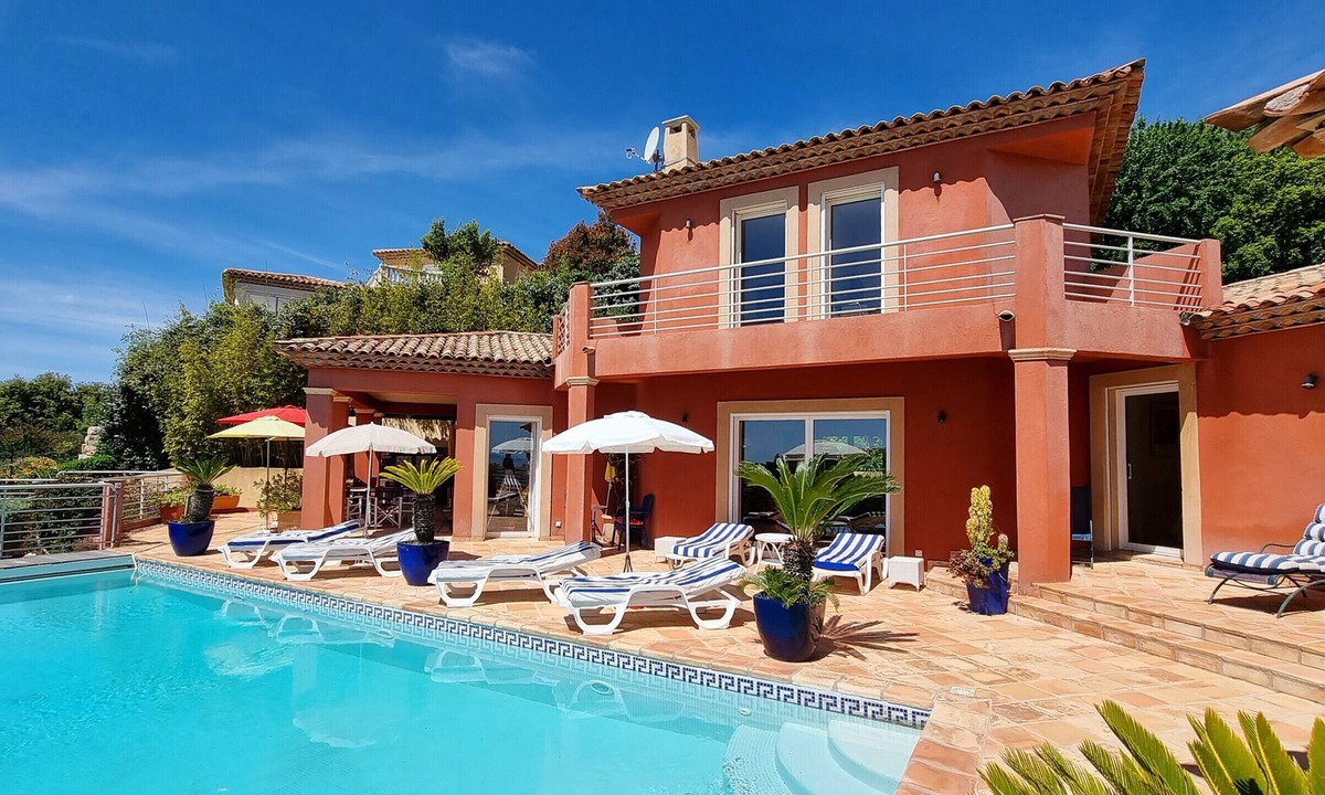 Sainte-Maxime Villa | Breathtaking Views from Villa Horizon Sainte-Maxime