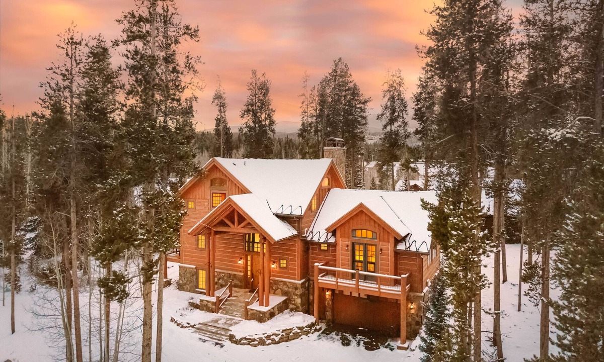 Sunbeam Estates Villa | Breckenridge 116 - Five Bedroom Villa, Sleeps 10