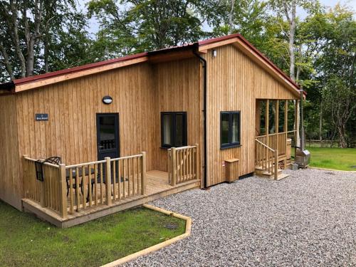 Lewiston Apartment | Breckland Lodge 2 with Hot Tub