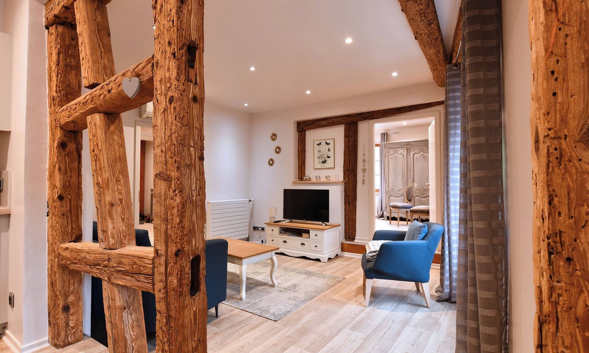 Colmar Centre Ville Apartment | Bredala *, 5-person apartment in the historic center of Colmar - 2 bedrooms