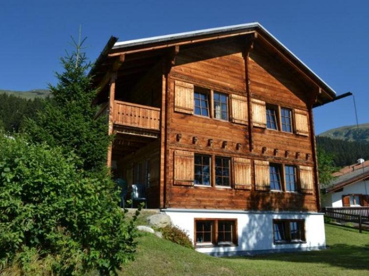 Tavanasa Apartment | Breil Apartment Sleeps 10 WiFi