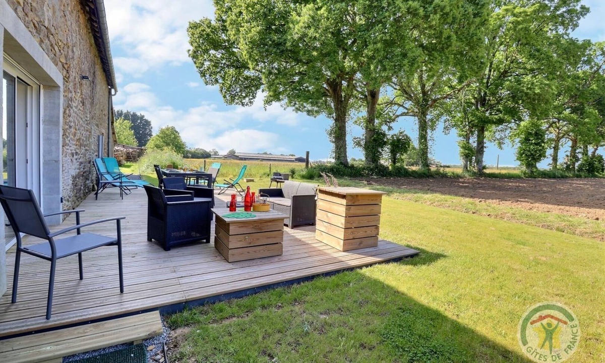 Saint-Brice-en-Cogles House | Breizh Roch - Maen Roch