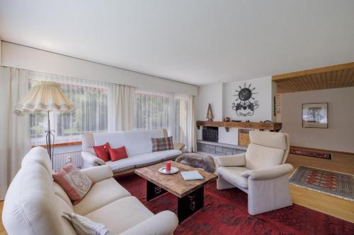 Engadin Scoul Apartment | Brentsch A24