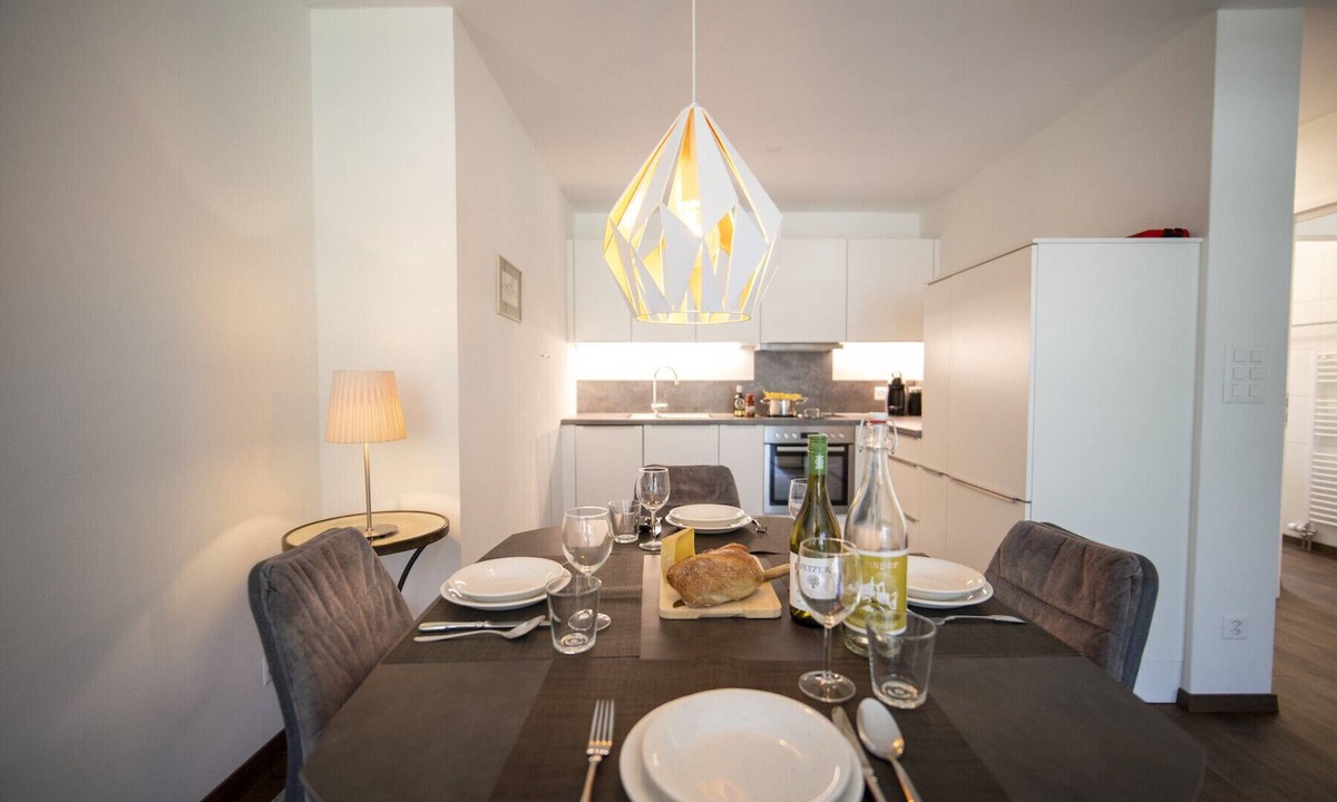 Engadin Scoul Apartment | Brentschpark No. 33: Charming renovated 2.5-room flat in the quiet located Brentschpark