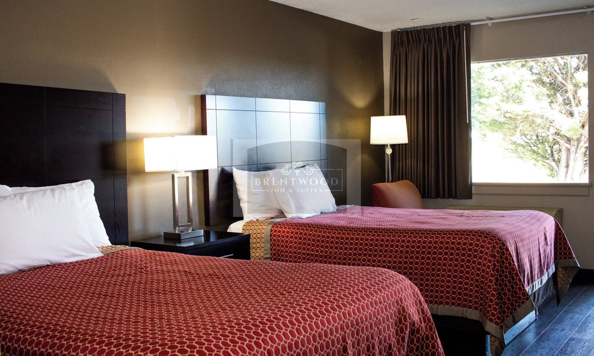 Lynchburg Hotel | Brentwood Inn & Suites