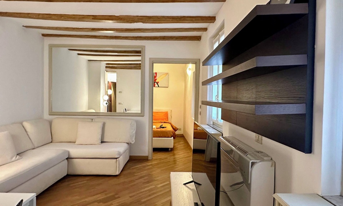 San Marco Apartment | Brera Pontaccio 4 Bilo